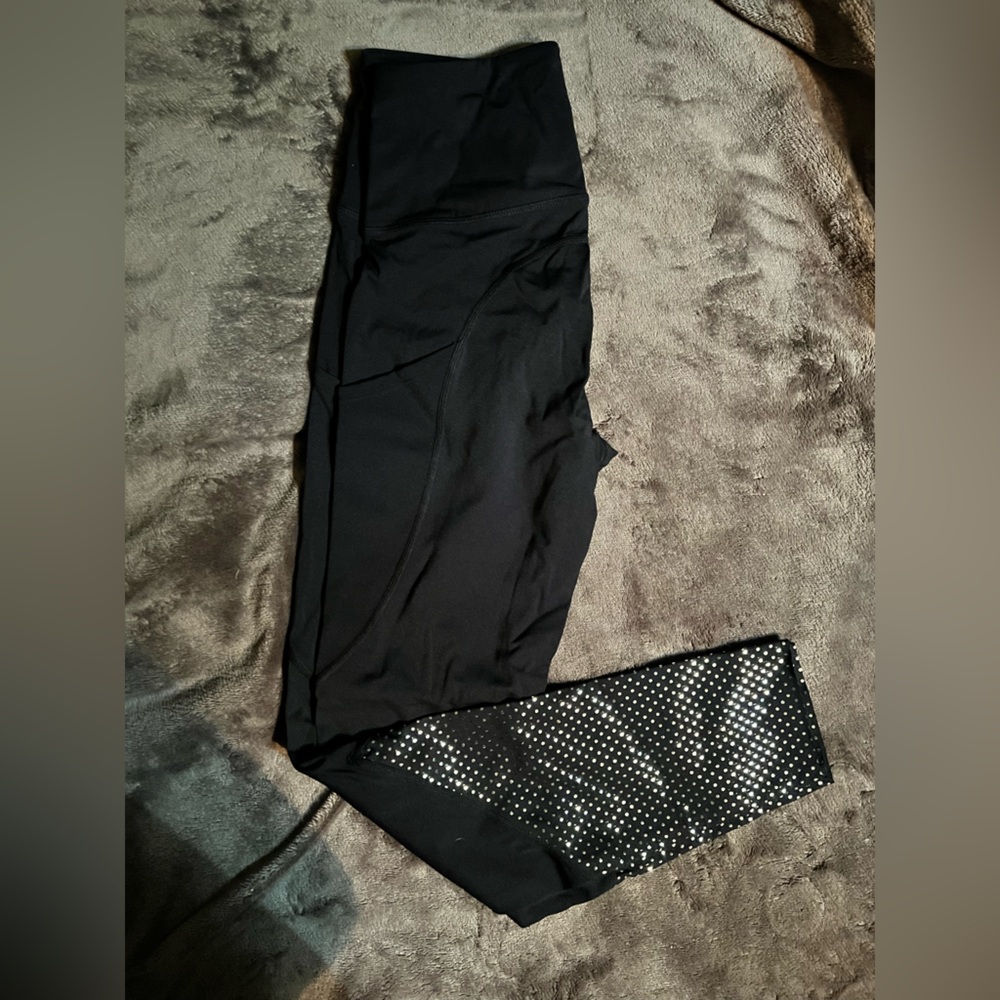 Zyia Leggings